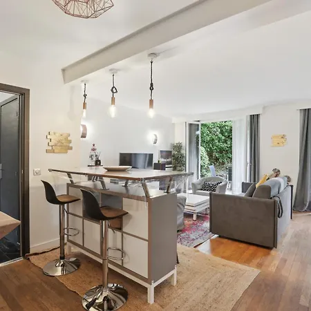 Chic And Spacious Apartement With Piano And Terrace Le Chesnay  Exterior foto