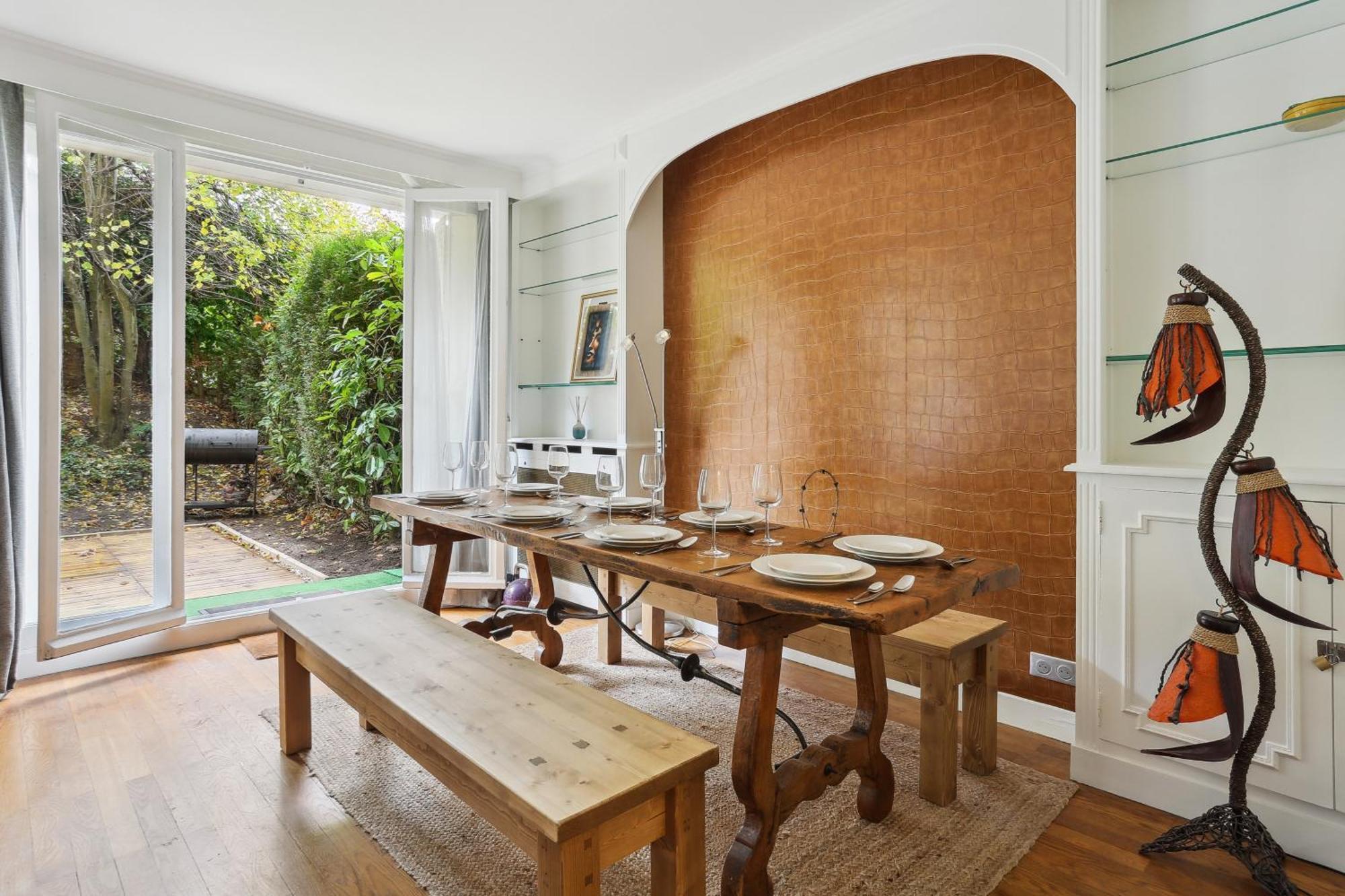 Chic And Spacious With Piano And Terrace Le Chesnay (Yvelines)